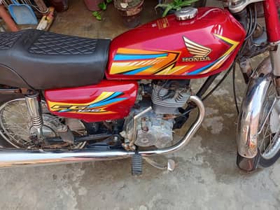 Honda 125 2010 model