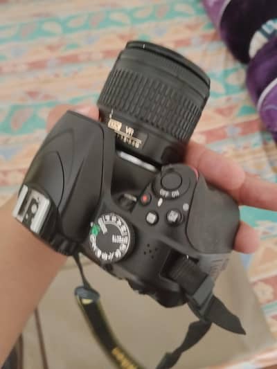 nikon D3400 in good condition with sharp pic quality