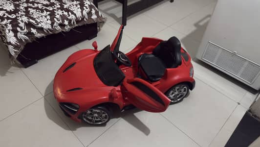Toy car
