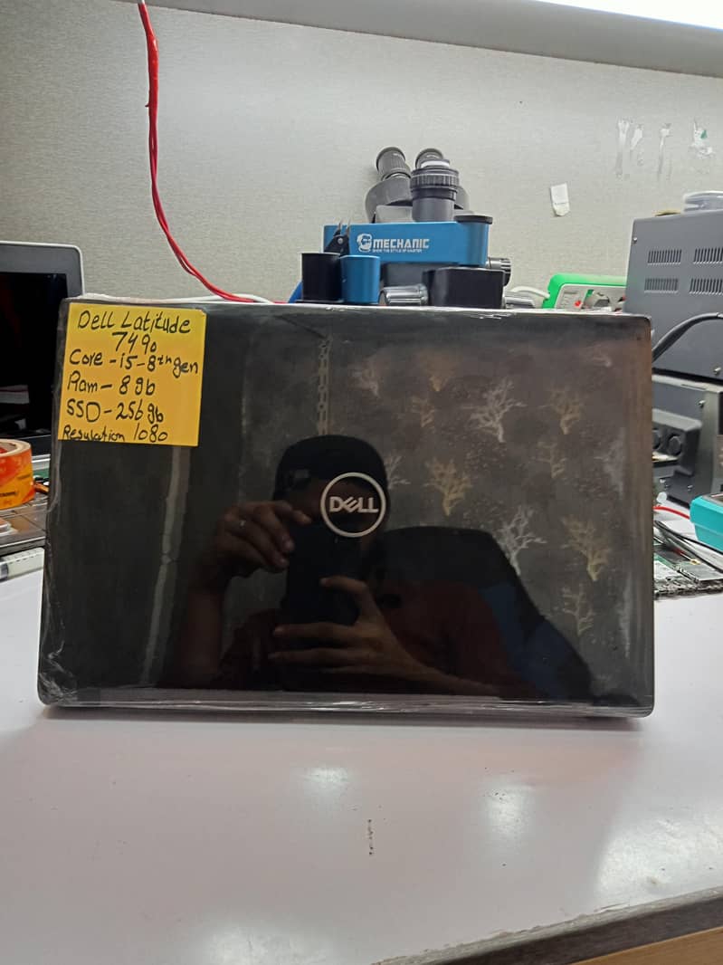 Dell Latitude E7490 2