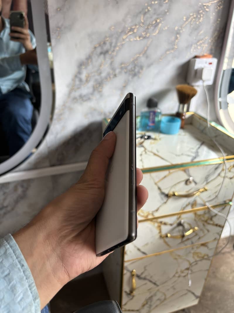 Google Pixel 6a 1