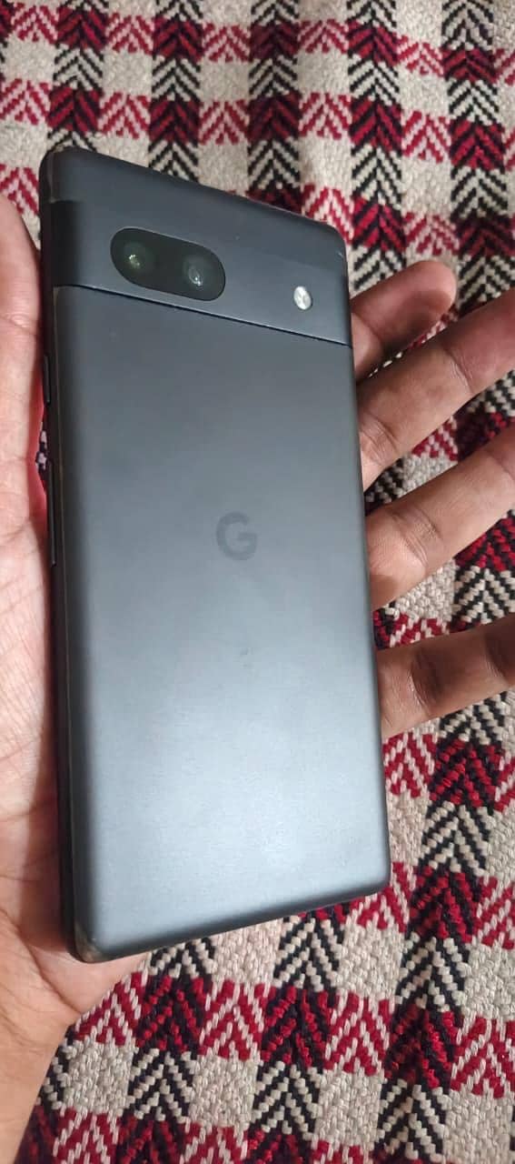 Google Pixel 7a 3