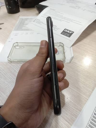 Apple iPhone XR
