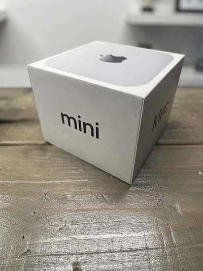 Apple Mac mini M4 24/512 Box Gently Used fresh Like New USA Version