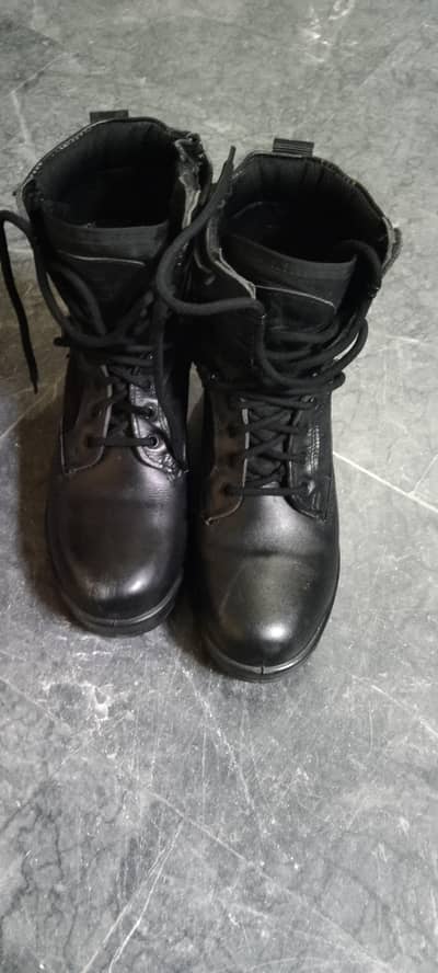 Shoes new hai A1 hai