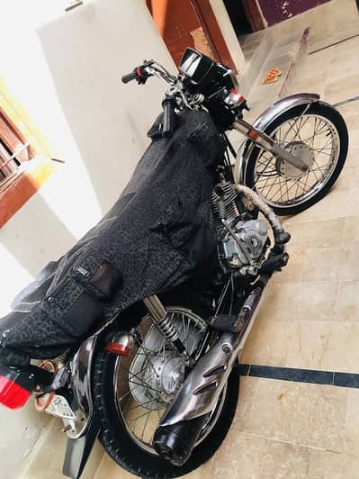 Honda CG 125 2016 Karachi