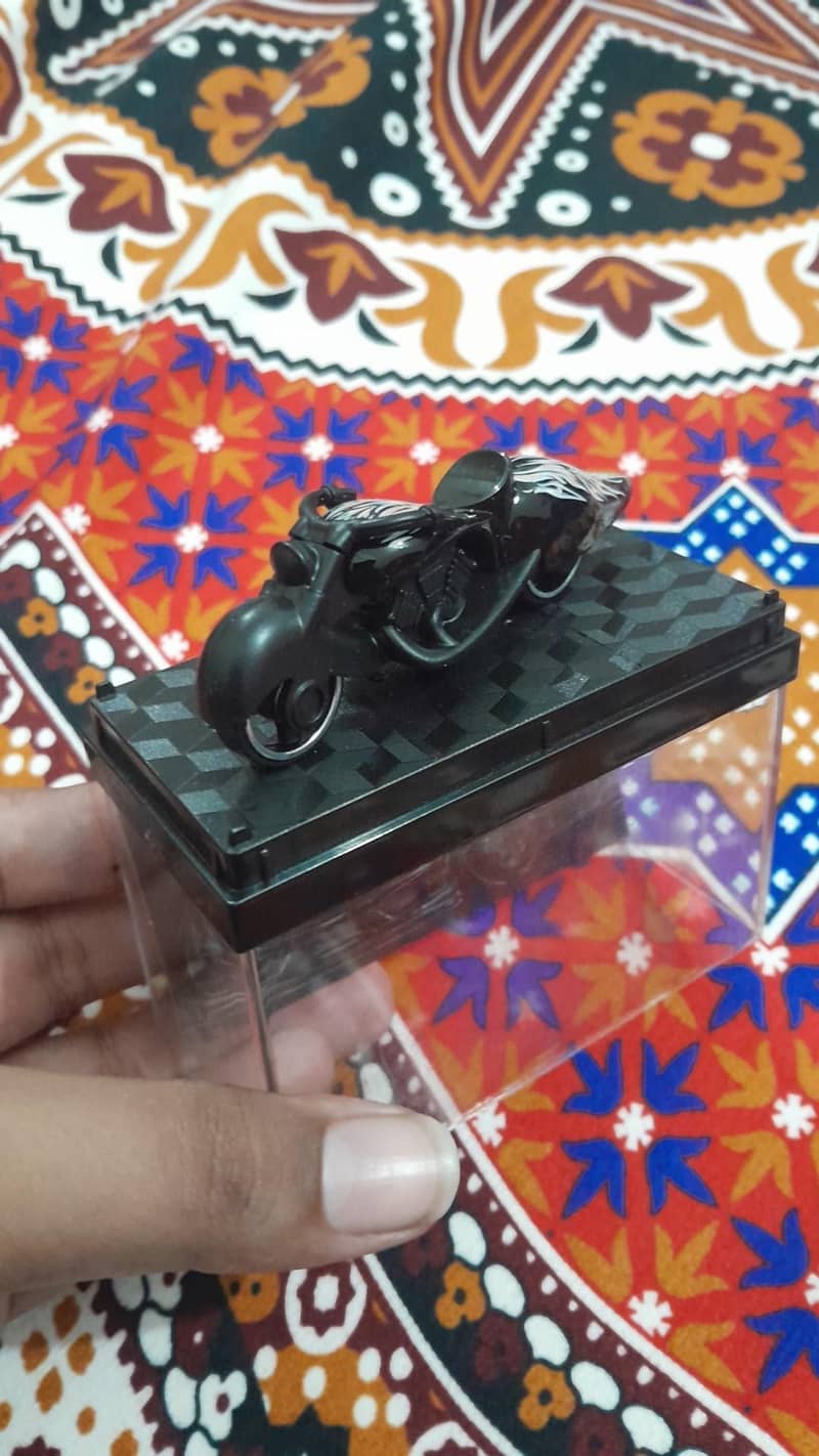 alloy model 0