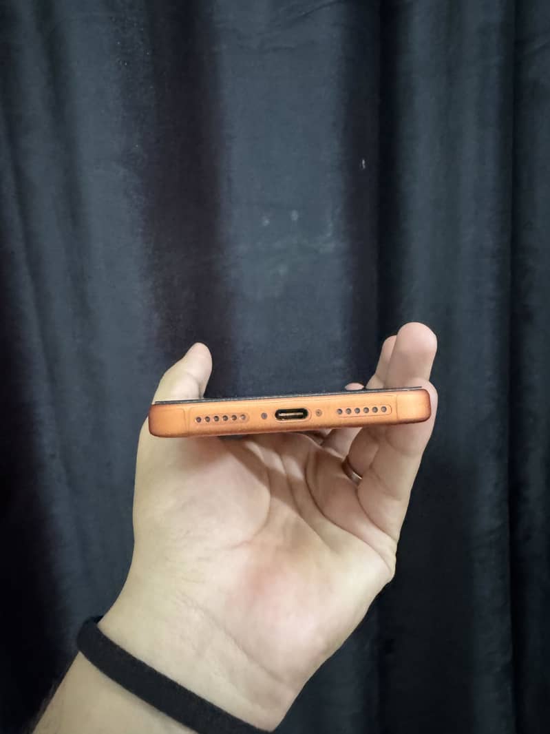 Apple iPhone 17 Pro Max 1