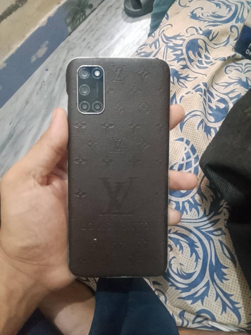 OPPO A52 1