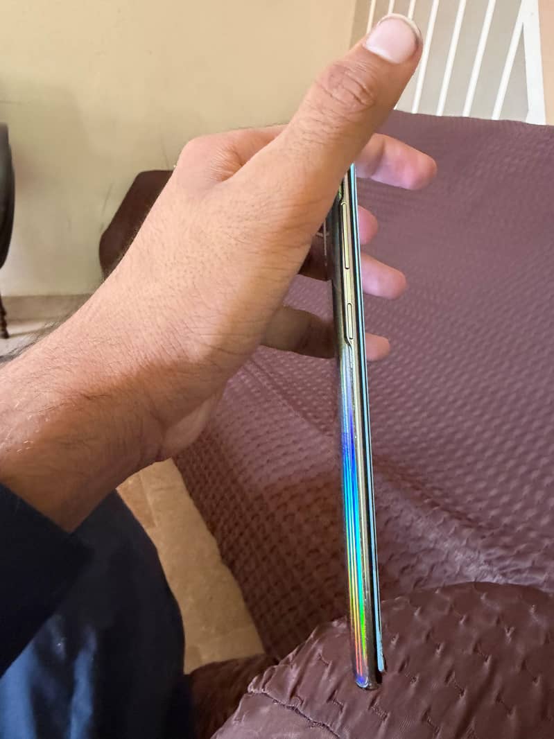 Samsung Mobile Note 10 Plus 5