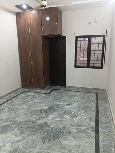 4 Marla Flat Double Bed For Rent With Lift In Lake City Meadows Ex State Life