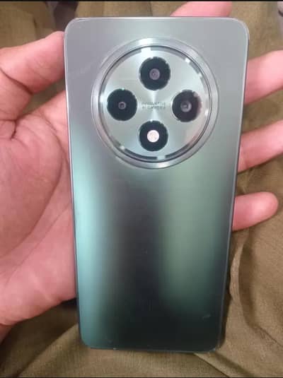 OPPO Reno12 F