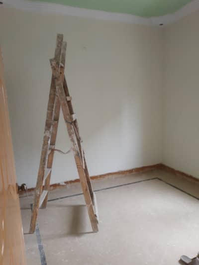 2bed lounge 1st floor with roof block 12 johar near rado
