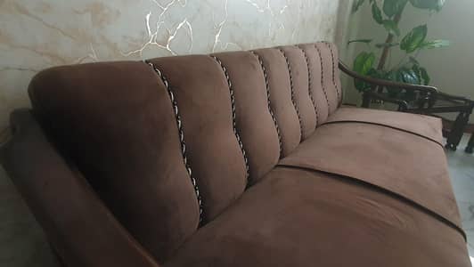 5 seater sofa with 2 tables
