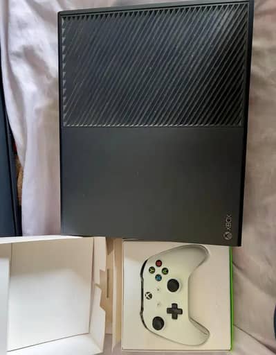 XBox One in Mint Condition with 2 wireless controllers