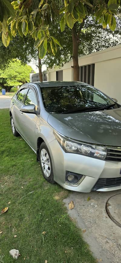 Toyota Corolla GLI 2015 | Manual | Excellent Condition | 208,000 KM