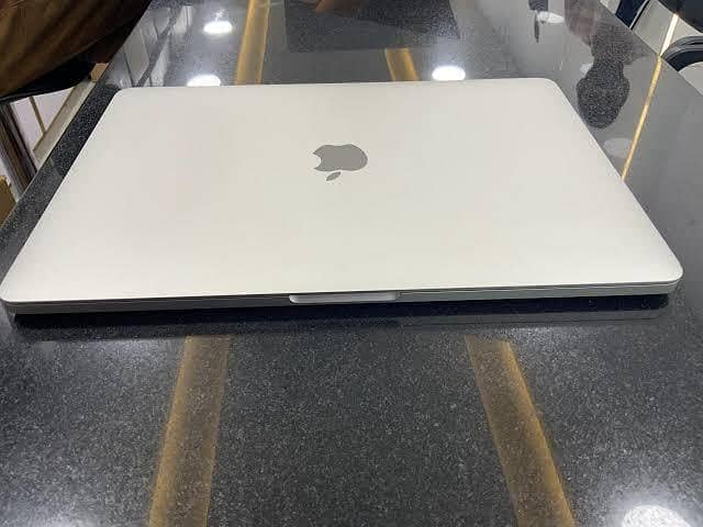 Macbook pro 2019 0