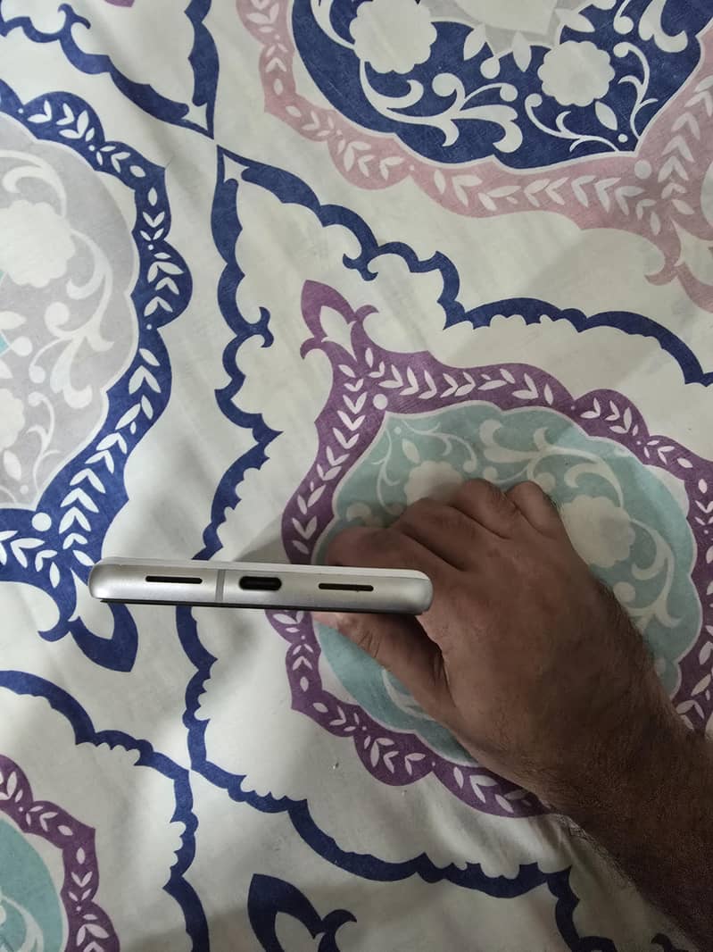 Google Pixel 7 5