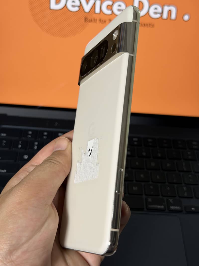 Google Pixel 8 Pro 2