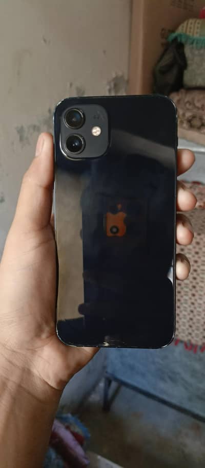 Apple iPhone 12