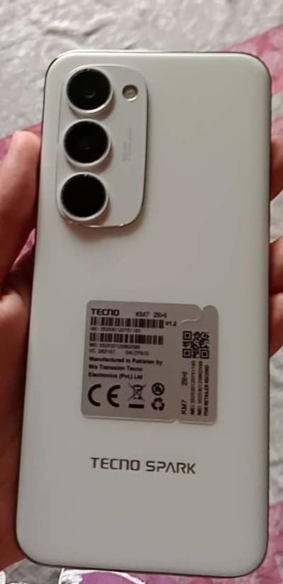 Tecno spark 40 Pro plus