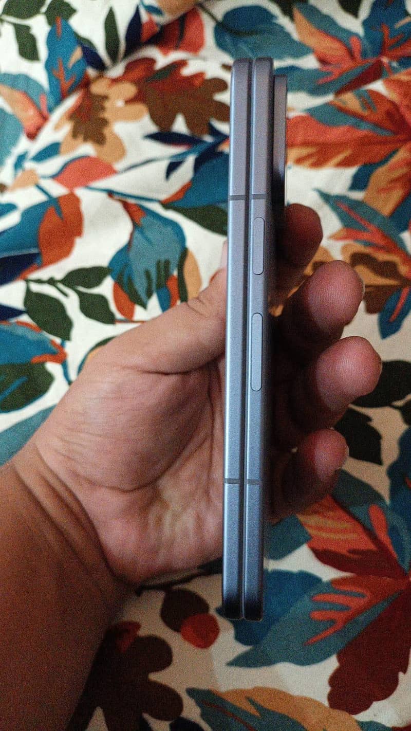 Google Pixel 10 Pro Fold 4