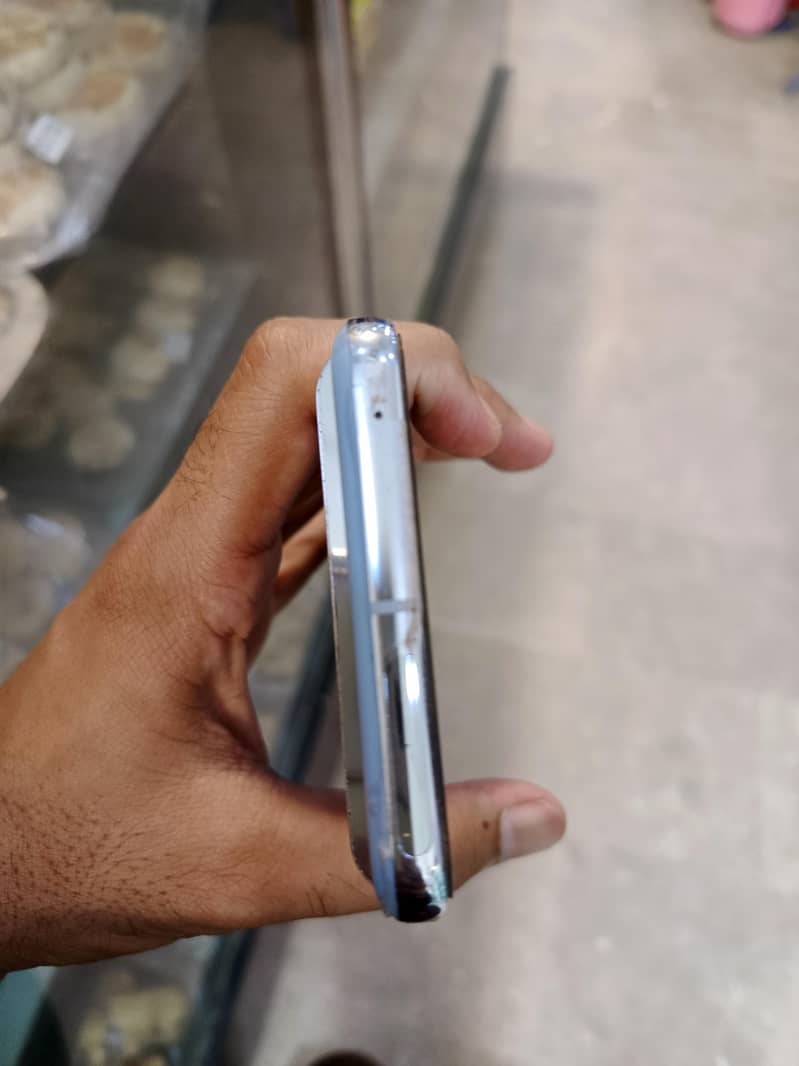 Google Pixel 8 Pro 3