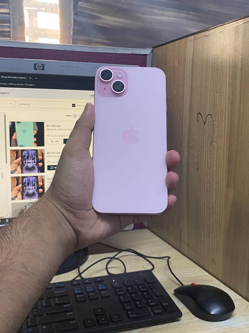 Apple iPhone 15 plus 1