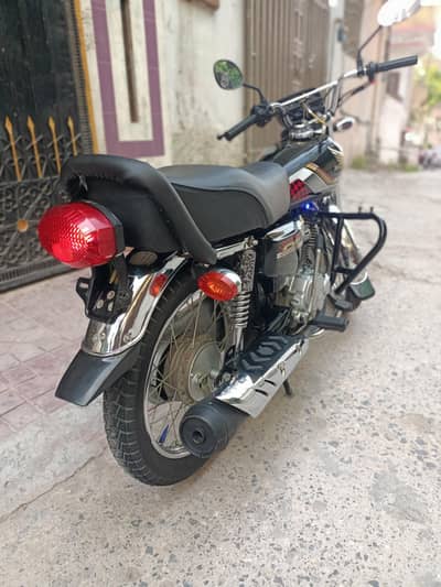 Honda CG 125 SE 2024 Black Beauty Is Up For Sale