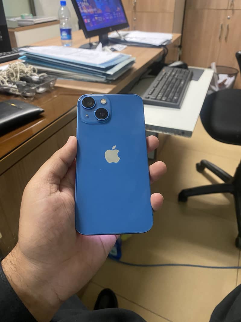 Apple iPhone 13 mini 2