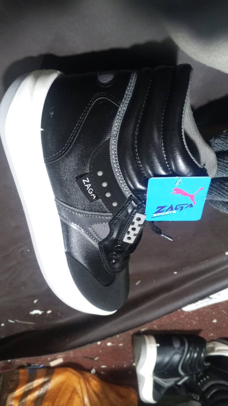 shoe's 2