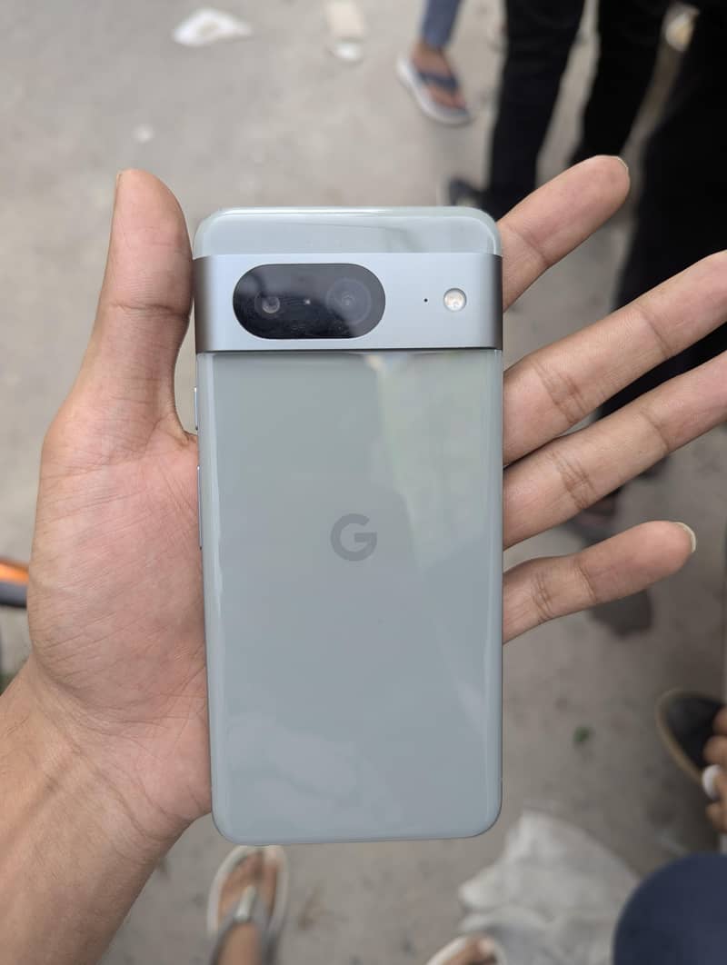 Google Pixel 8 0
