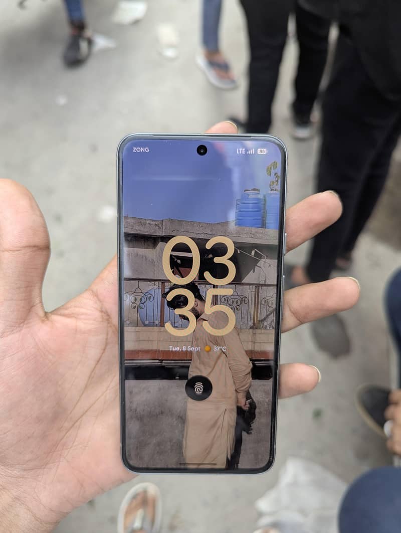 Google Pixel 8 1