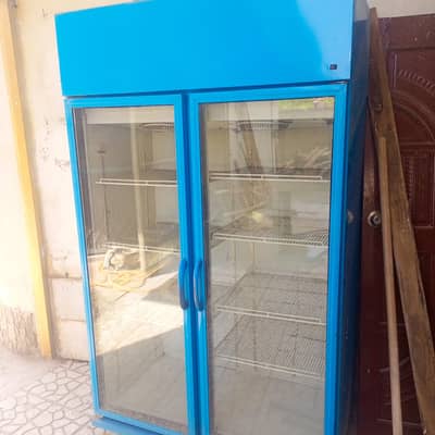 Double Door Glass Chiller / Commercial Refrigerator – Used