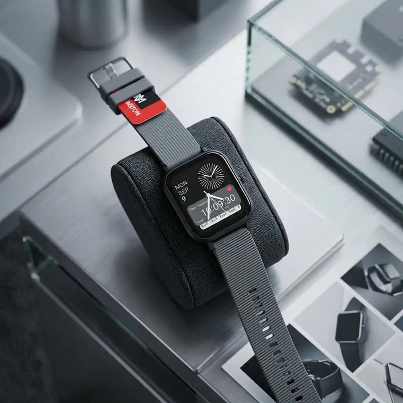 men watch 1