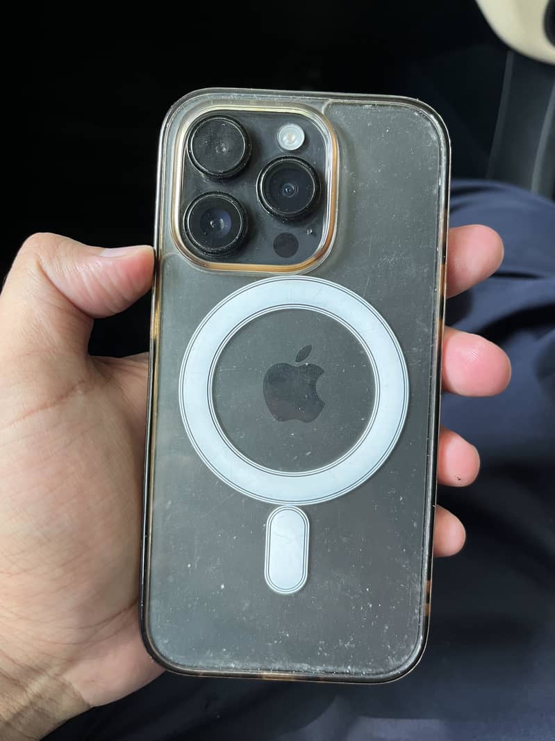 Apple iPhone 14 Pro 1