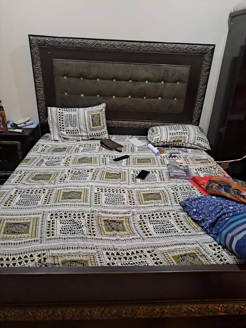 King size bed set 1