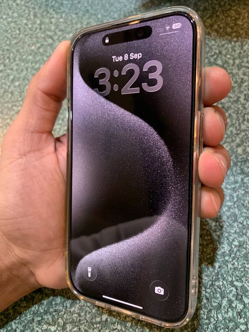 Apple iPhone 15 Pro 1