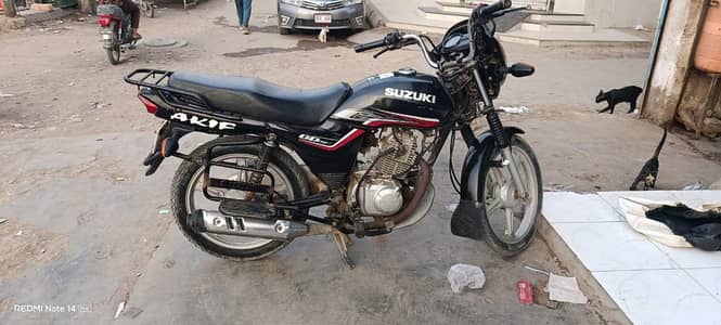 Suzuki 110 2nd owner smart card  original condition 03112256345