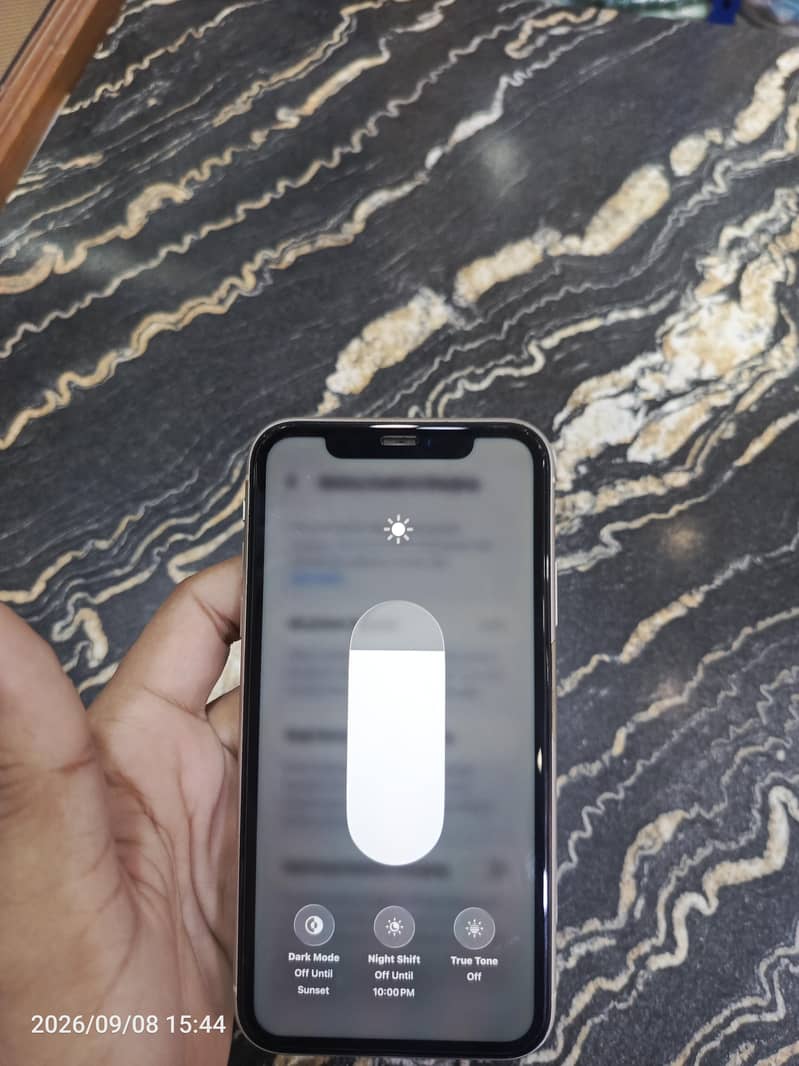 Apple iPhone 11 2