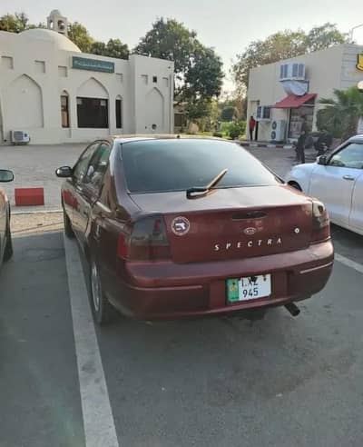 KIA Spectra 2001