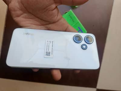 Infinix Hot 30 Play 4+4/64 With complete Box.