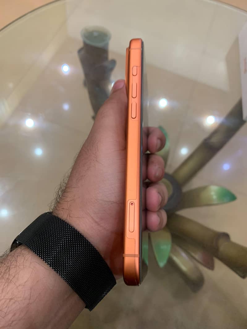 Apple iPhone 17 Pro Max 3