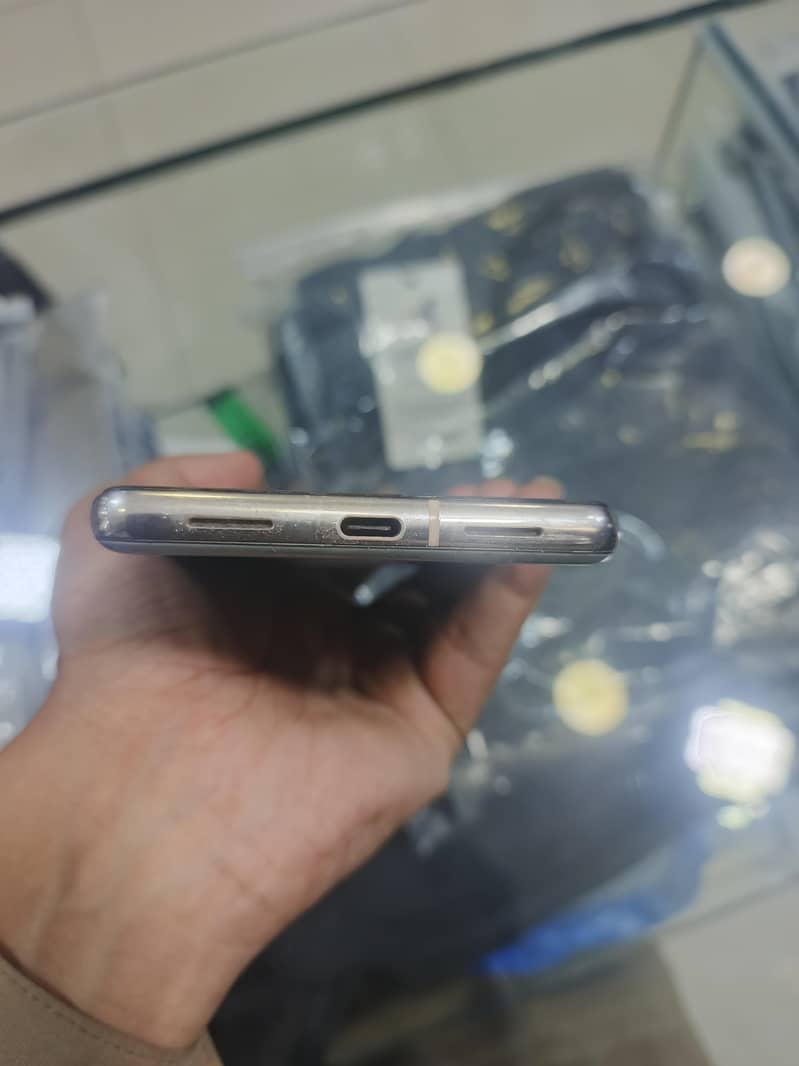Google Pixel 7 Pro 0