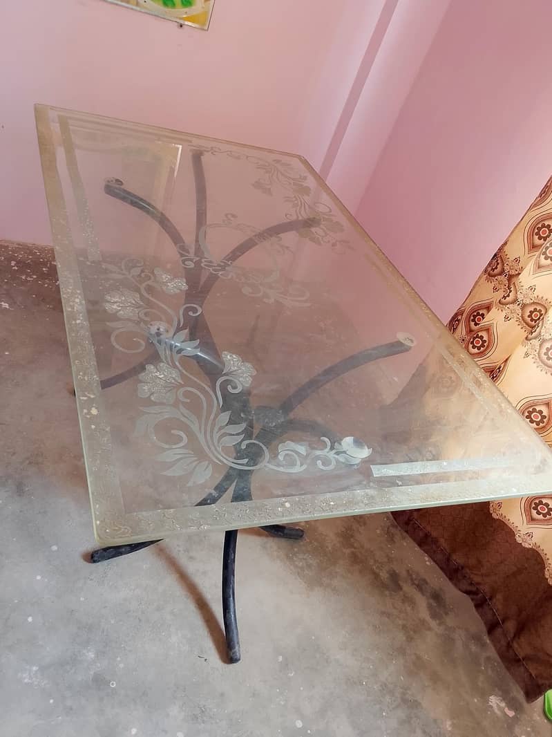 Dining table 3