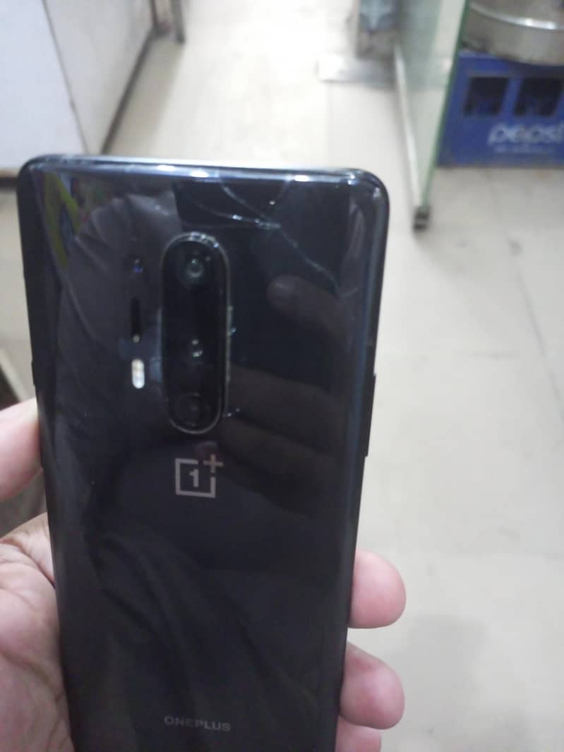 One Plus 8 Pro 0