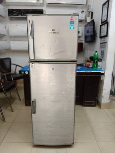 Dawnlance Refrigerator small size one month warranty (0321/0807777)