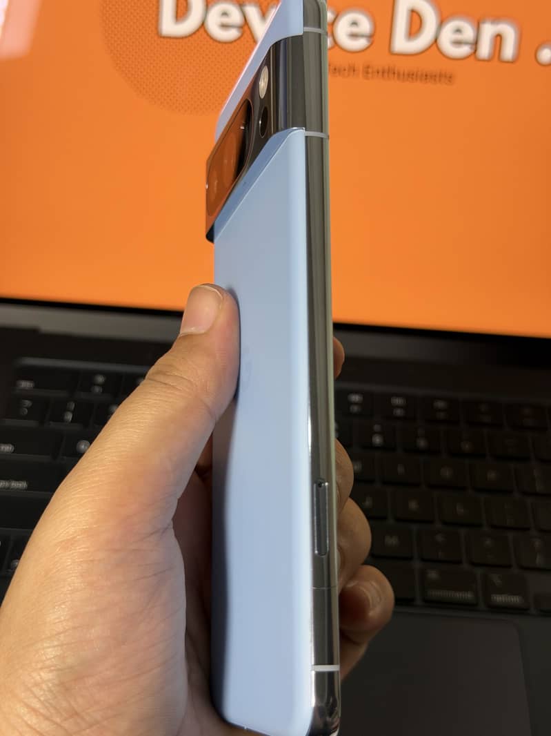Google Pixel 8 Pro 3