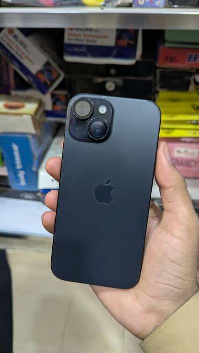 Apple iPhone 15