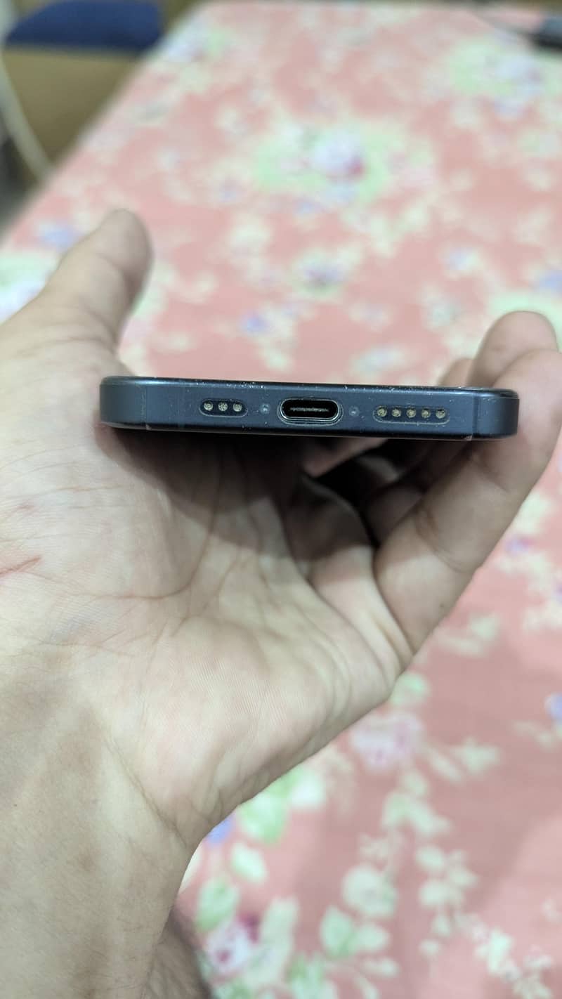 Apple iPhone 15 Pro 5